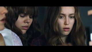 Friend Request Movie Clip - "Laura Gets a Friend Request"