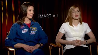 Jessica Chastain & Tracy Caldwell Dyson - The Martian