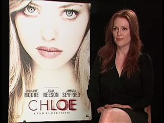 Julianne Moore (Chloe)