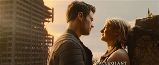 The Divergent Series: Allegiant - Final Trailer - "Different"