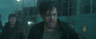 The Finest Hours movie clip - "The Boat is in Pieces"