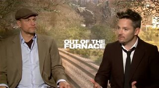 Woody Harrelson & Scott Cooper (Out of the Furnace)