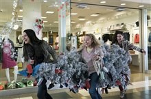 A Bad Moms Christmas - Photo Gallery