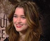 Alice Englert Photo