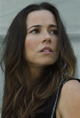 Linda Cardellini Photo