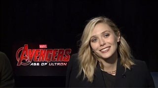 Aaron Taylor-Johnson & Elizabeth Olsen (Avengers: Age of Ultron)