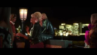 Absolutely Fabulous featurette - "Cameos"