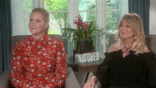 Amy Schumer & Goldie Hawn Interview - Snatched