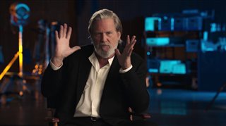 'Bad Times at the El Royale' Featurette - "Jeff Bridges Taking Pictures"