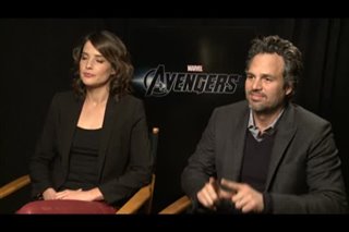Cobie Smulders & Mark Ruffalo (The Avengers)