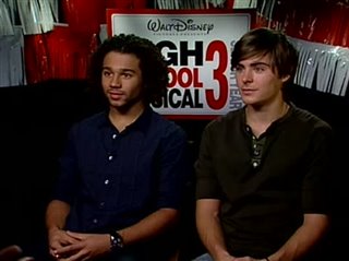 Corbin Bleu & Zac Efron (High School Musical 3: Senior Year) - Interview