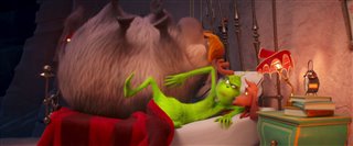 'Dr. Seuss' The Grinch' Movie Clip - "Fred and Max jump in bed with the Grinch"
