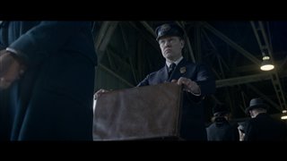 Fantastic Beasts and Where to Find Them Movie Clip - "Welcome To New York"