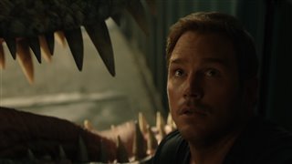 'Jurassic World: Fallen Kingdom' Movie Clip - "Claire Helps Owen Escape"