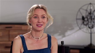 Naomi Watts Interview - The Glass Castle