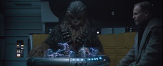 'Solo: A Star Wars Story' Movie Clip - "Holochess"