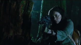 'The Predator' Movie Clip - "Ambush"